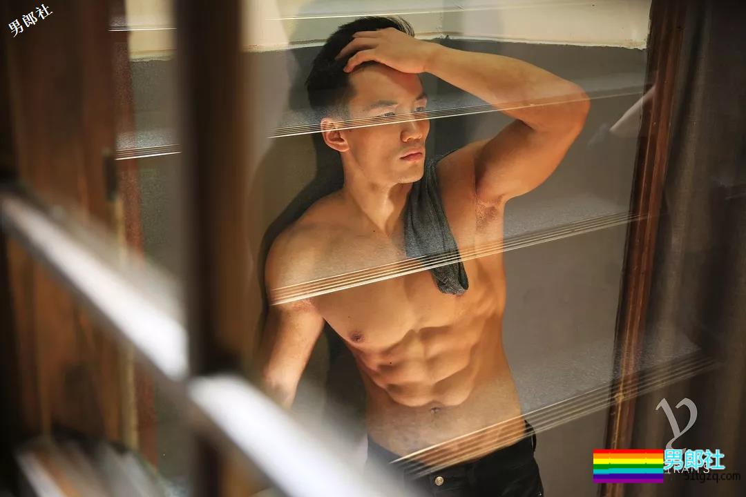 刚刚,多名摄影师被爆把人P太大 - 51虹马 刚刚,多名摄影师被爆把人P太大 - 51虹马