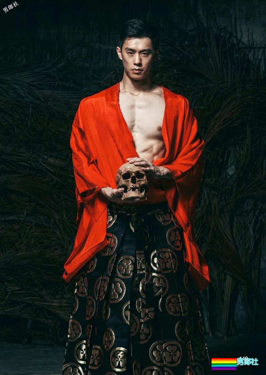 刚刚，多名摄影师被爆把人P太大 - 51虹马