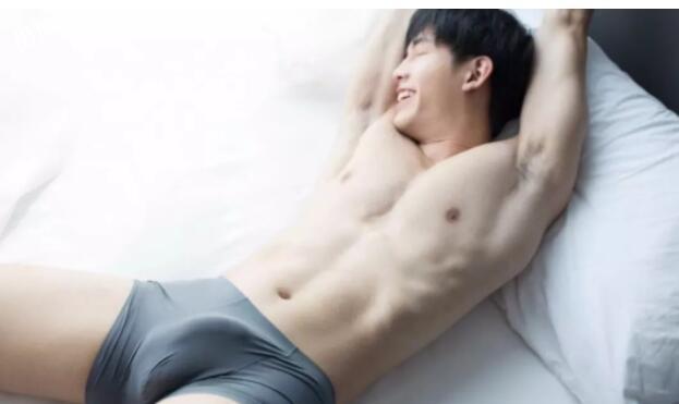 男模的入行故事】梦里花落知多少，闭着双眼顶破每一朵欲望的穹洞 - 51虹马