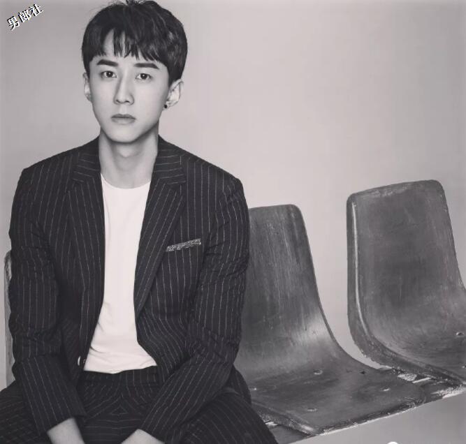 看点∣酷似"吴尊"的退役兵哥变网红硬汉，强大腱子肉身材帅你一脸！ - 51虹马