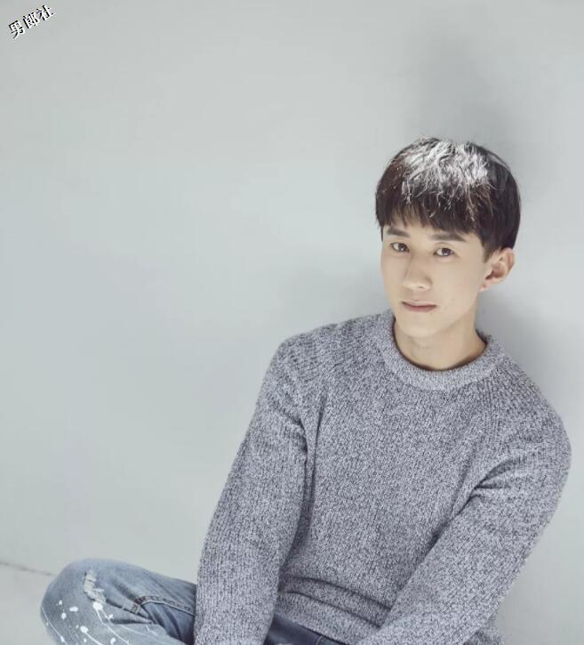 看点∣酷似"吴尊"的退役兵哥变网红硬汉，强大腱子肉身材帅你一脸！ - 51虹马