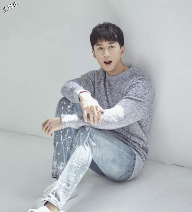 看点∣酷似"吴尊"的退役兵哥变网红硬汉，强大腱子肉身材帅你一脸！ - 51虹马