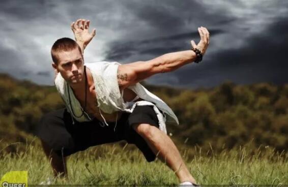 DNA男模千里少林学功夫，回国后竟然.... - 51虹马