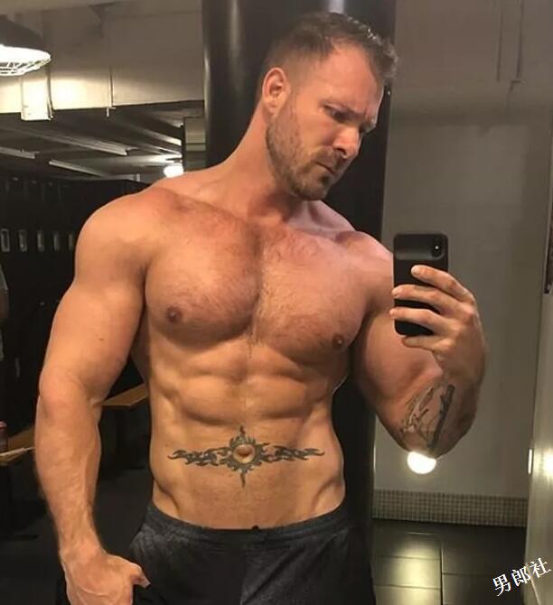 GV明星和空少在航班卫生间Happy 8分钟小视频外泄 - 51虹马