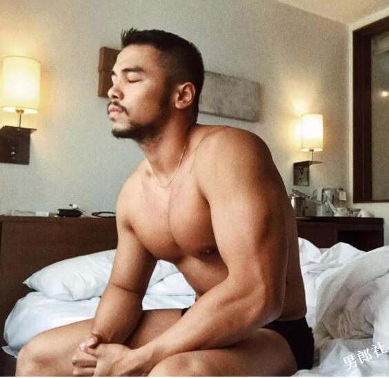 岛国当红Gogoboy被传退休,上位头牌竟是这小狼狗? - 51虹马 岛国当红Gogoboy被传退休,上位头牌竟是这小狼狗? - 51虹马