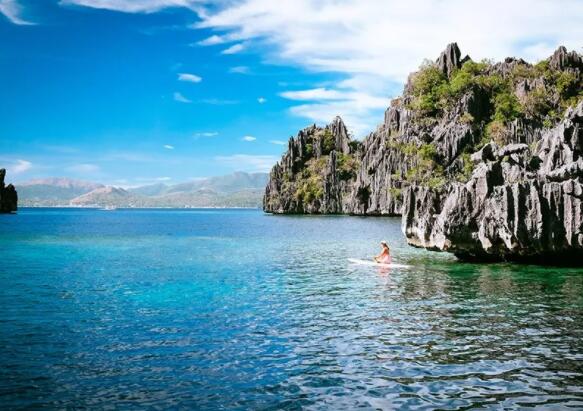 刚刚，多名摄影师被爆把人P太大 - 51虹马