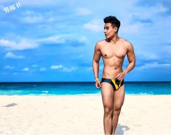 这枚前凸后翘的内裤boy开野车,INS上各种露肉骚操作! - 51虹马 这枚前凸后翘的内裤boy开野车,INS上各种露肉骚操作! - 51虹马