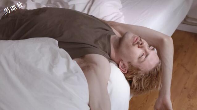 《M/M》：一场充斥着肉欲的意识流幻想 - 51虹马