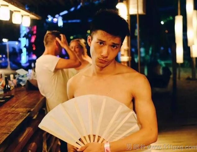 泰国网红一姐iknotus出家了！为了红他曾下海拍片 - 51虹马