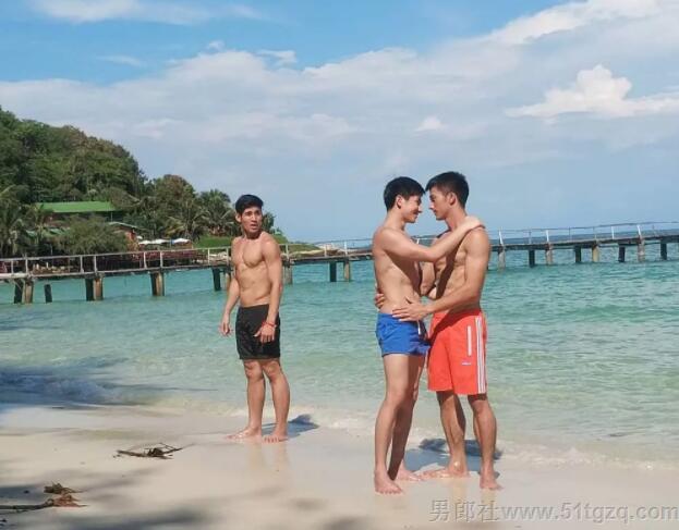 泰国网红一姐iknotus出家了！为了红他曾下海拍片 - 51虹马