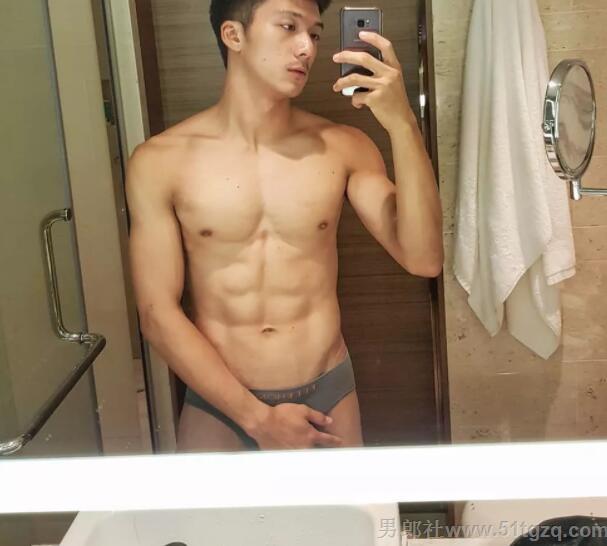 泰国网红一姐iknotus出家了！为了红他曾下海拍片 - 51虹马