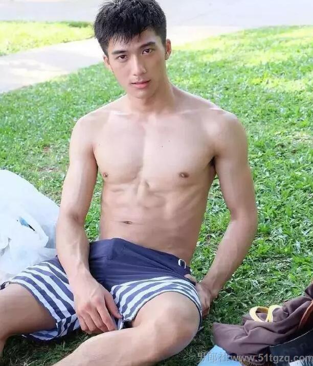 泰国网红一姐iknotus出家了!为了红他曾下海拍片 - 51虹马 泰国网红一姐iknotus出家了!为了红他曾下海拍片 - 51虹马