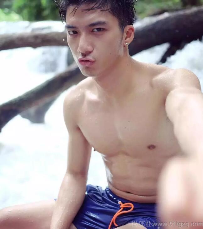 泰国网红一姐iknotus出家了！为了红他曾下海拍片 - 51虹马