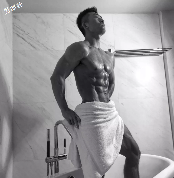 上海队长火了！巧克力肌肉又猛又刚，ins私照一身羞耻好料！ - 51虹马