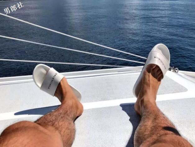 那些偷原味，恋脚喜丝袜的男孩究竟怎么了？-51虹马