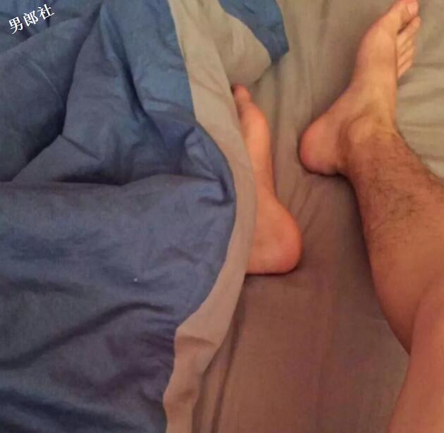 那些偷原味，恋脚喜丝袜的男孩究竟怎么了？ - 51虹马