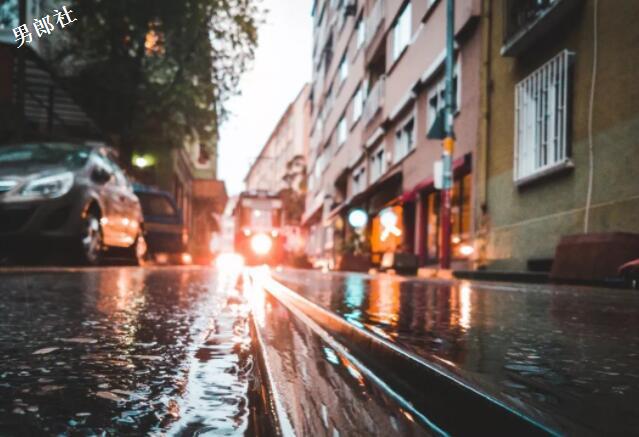 从北京飞到东京，光着屁股弹着吉他一路追着你 - 51虹马