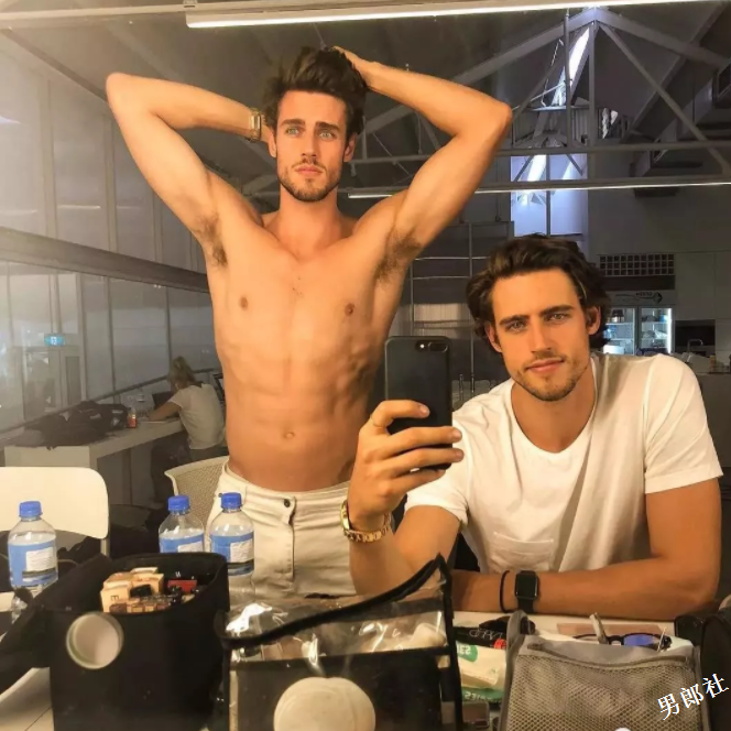 扒一扒那些帅气双胞gay，，能邀约一起三人行么？-51虹马