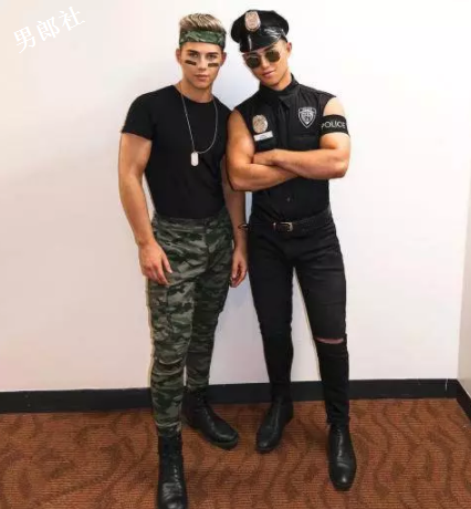 肌肉双胞胎Gay网红为了抢男人吵架！ - 51虹马