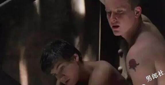 四部同影！ 不经意的挑逗，最诱惑。。。 - 51虹马