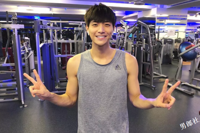 同志电影演员看对眼，真枪实弹被导演撞见 - 51虹马