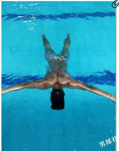 国家游泳队里的同志运动员:我有很多欲求 - 51虹马 国家游泳队里的同志运动员:我有很多欲求 - 51虹马