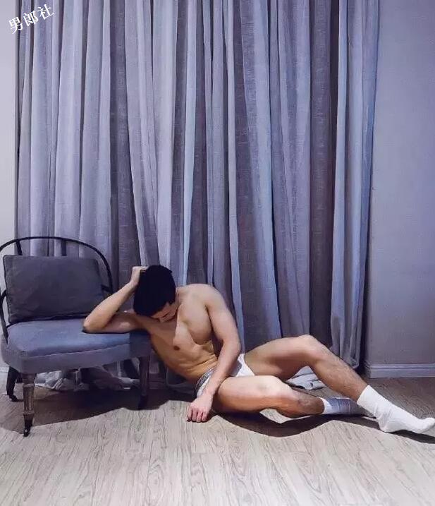 为什么名媛照片有这么强的诱惑力，你，要学吗？ - 51虹马