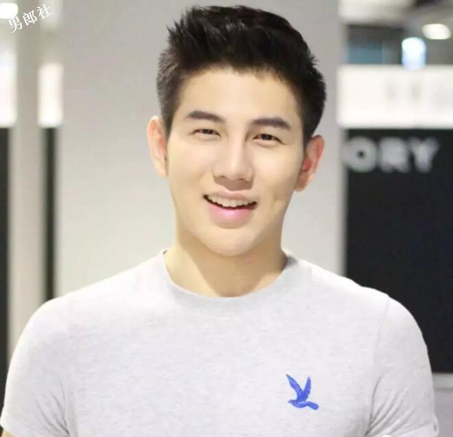 看点∣肌肉外卖小哥放飞自我玩自拍,浴缸里大玩出浴play, 好想共浴! - 51虹马 看点∣肌肉外卖小哥放飞自我玩自拍,浴缸里大玩出浴play, 好想共浴! - 51虹马