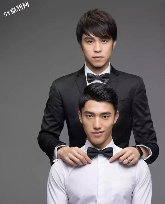 和裸身大屌肌肉男一起照相是一种什么样的体验? - 51虹马 和裸身大屌肌肉男一起照相是一种什么样的体验? - 51虹马