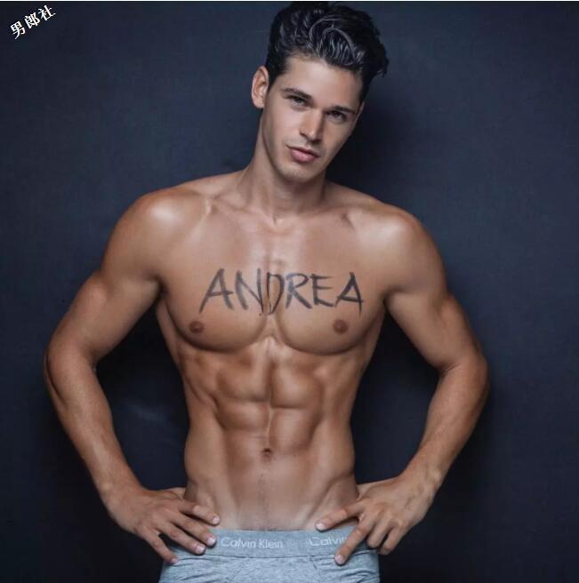 天菜医生自爆与双胞胎同行，让兄弟二人痛成尖叫鸡？ - 51虹马