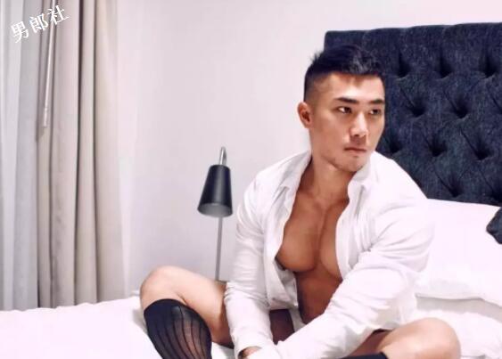 他的乳钉真的太Sexy！ - 51虹马