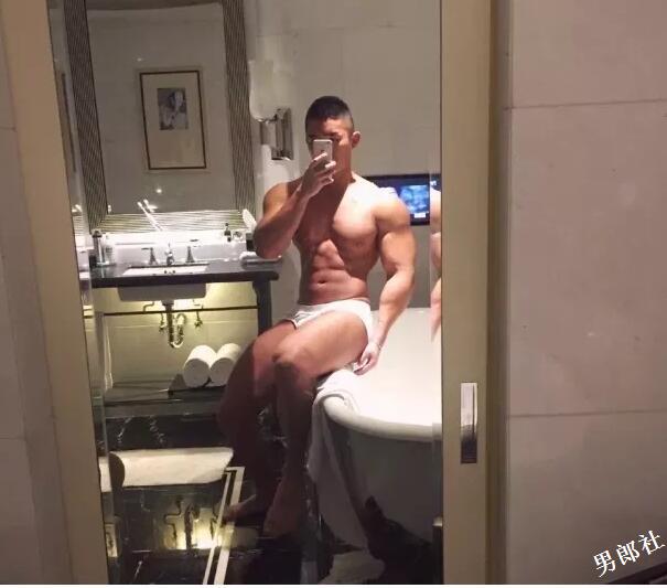 小壮狗网红直言吸完上海优质1信息唯恐是假！双丁全见可比八卦有看点！ - 51虹马