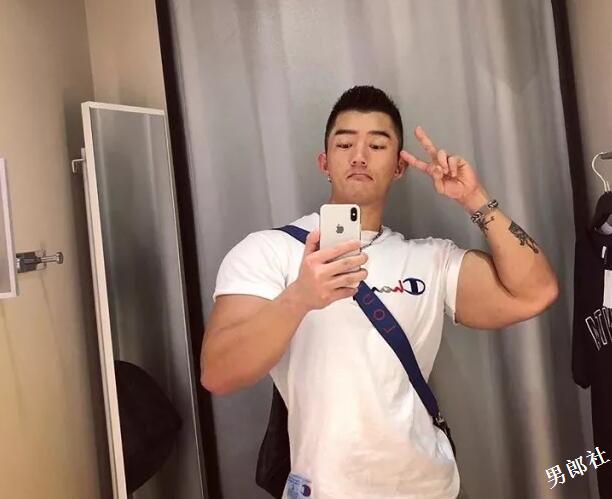 小壮狗网红直言吸完上海优质1信息唯恐是假！双丁全见可比八卦有看点！ - 51虹马