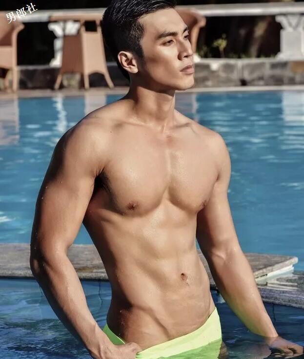 帅哥模特泳池写真集 - 51虹马