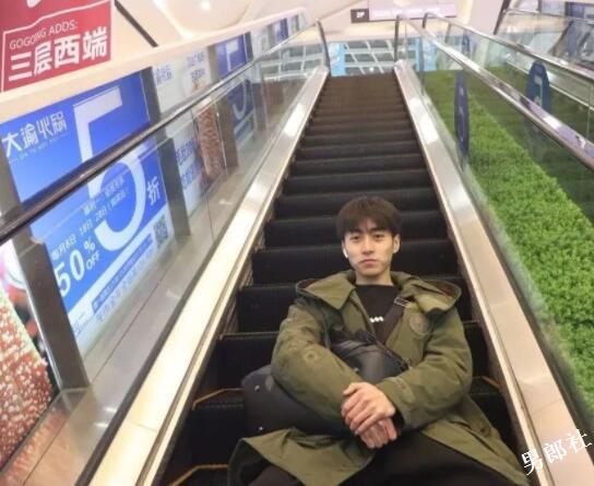 帅哥∣浓眉大眼帅气十足的小奶狗，又可爱又暖又皮的小哥哥！－－朱超艺 - 51虹马