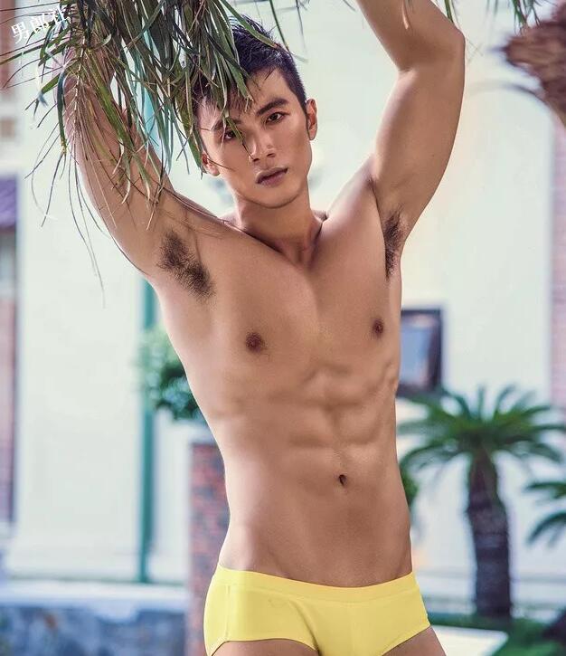 帅哥模特泳池写真集 - 51虹马