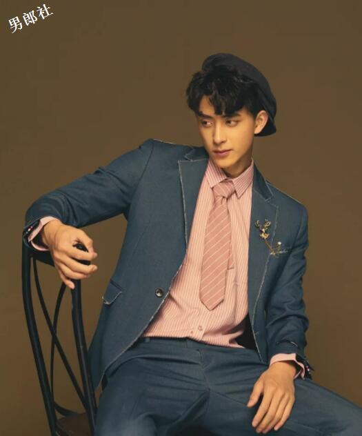 帅哥∣干净舒朗的帅气少年，看一眼就心动的男孩子！ - 51虹马