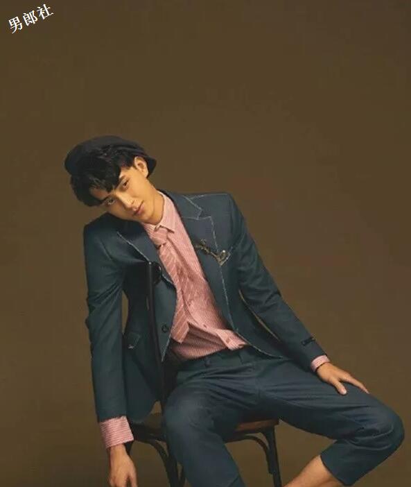 帅哥∣干净舒朗的帅气少年，看一眼就心动的男孩子！ - 51虹马