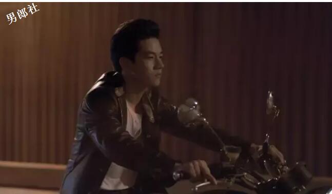 虽然哥哥是个gay,但这部片子最打动人的是兄弟情！ - 51虹马