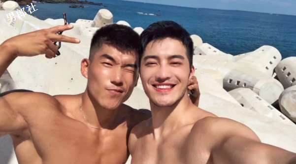 樊野换口味找了个肌肉忠犬男友?拍片全漏版!-51虹马