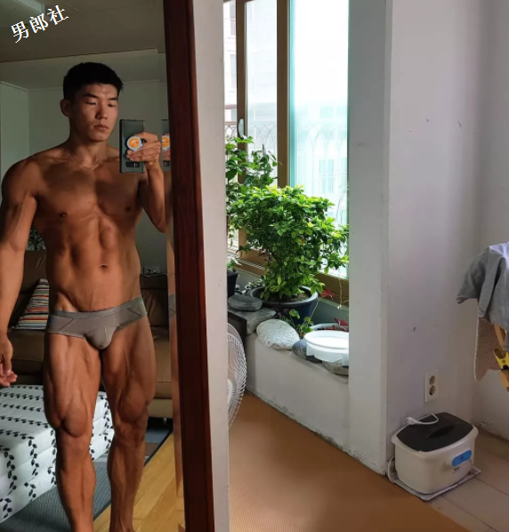 樊野换口味找了个肌肉忠犬男友？拍片全漏版！ - 51虹马