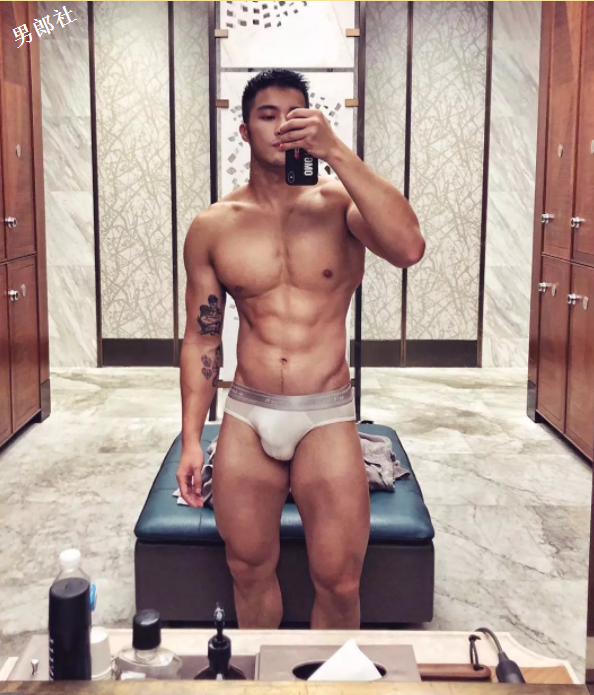 樊野换口味找了个肌肉忠犬男友？拍片全漏版！ - 51虹马