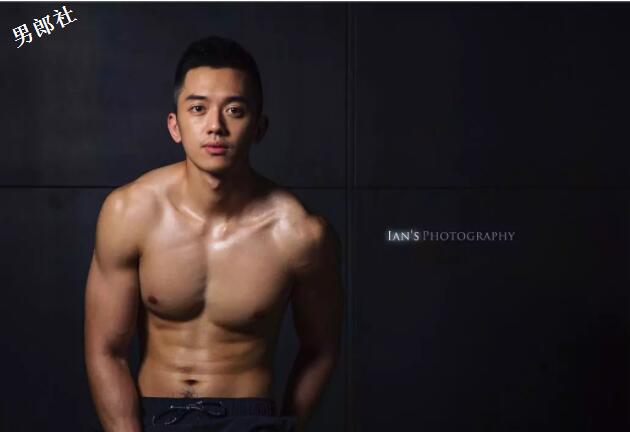 190筋肉狼狗被爆料：要够深才装得下他？ - 51虹马