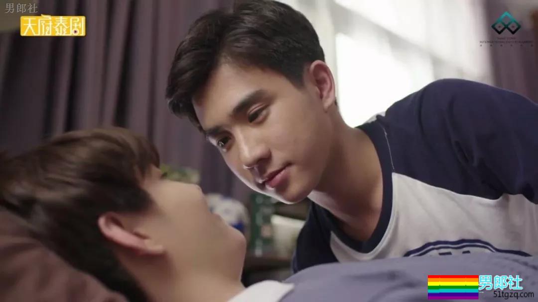 呆萌男X高冷男 XX满满的互怼 - 51虹马