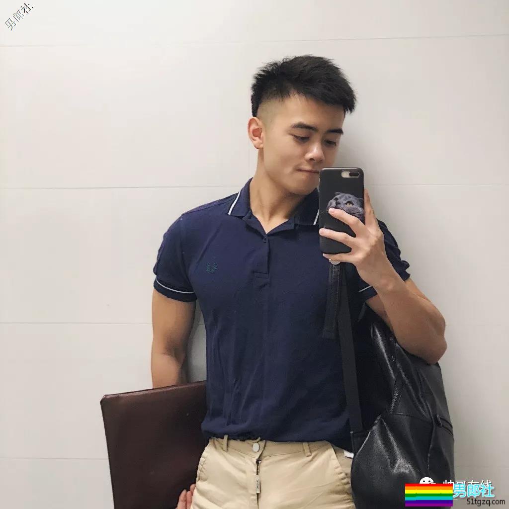 看点∣民航正装制服小奶狗鲜嫩萌帅,脫掉正装这么有料? - 51虹马 看点∣民航正装制服小奶狗鲜嫩萌帅,脫掉正装这么有料? - 51虹马