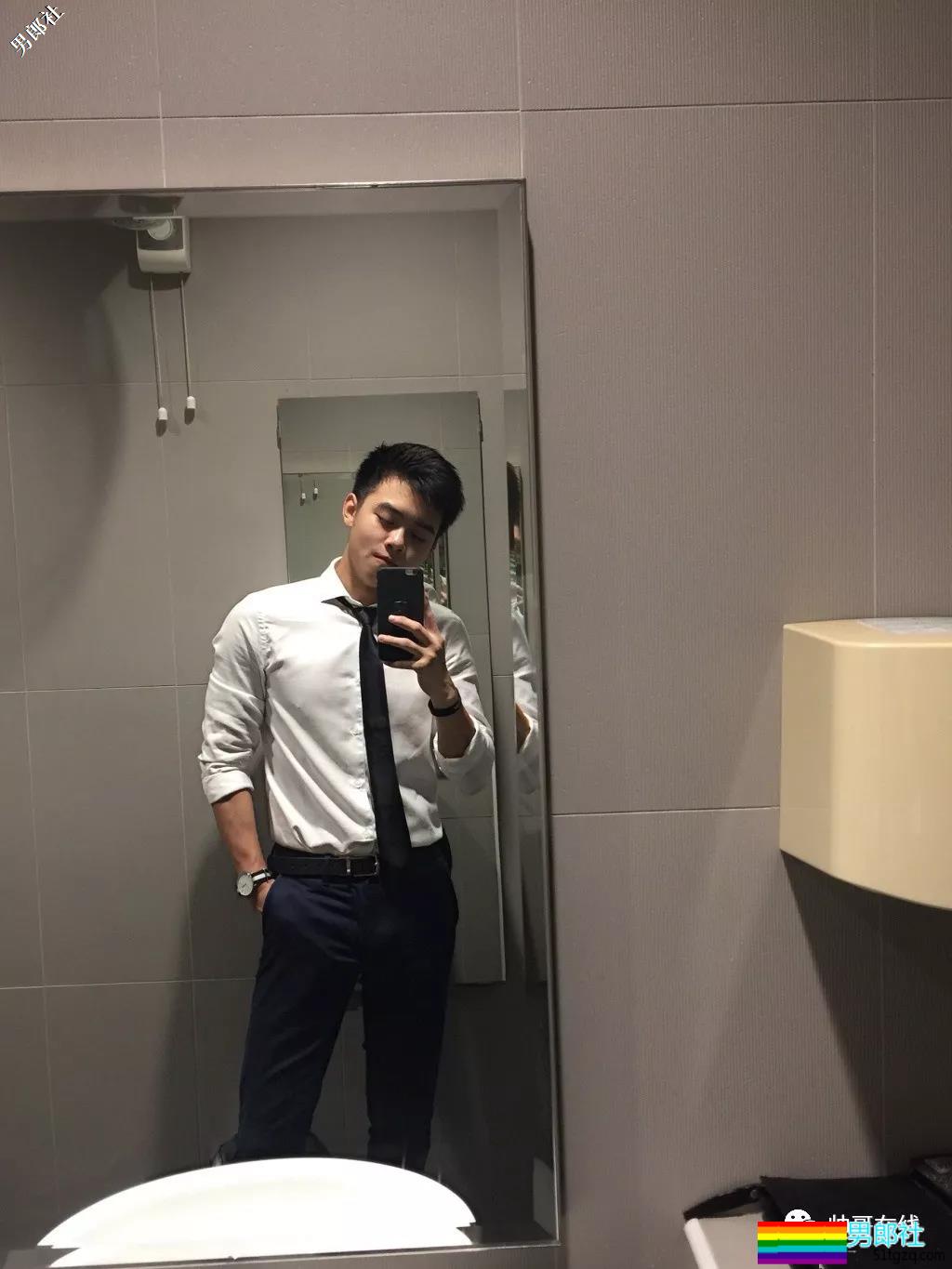 看点∣民航正装制服小奶狗鲜嫩萌帅,脫掉正装这么有料? - 51虹马 看点∣民航正装制服小奶狗鲜嫩萌帅,脫掉正装这么有料? - 51虹马