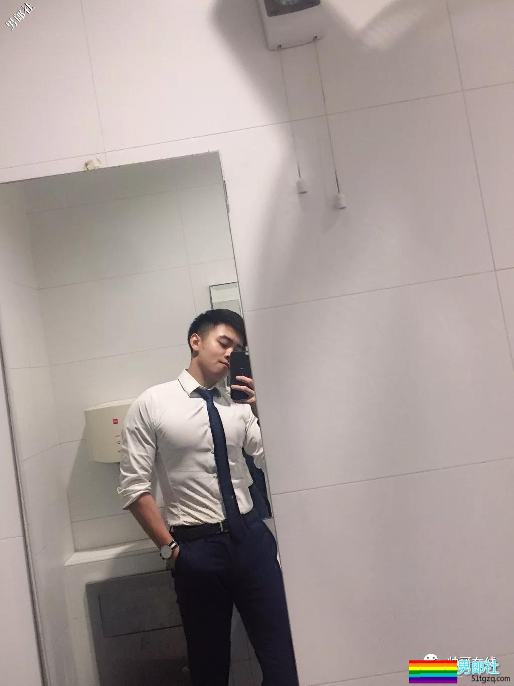 看点∣民航正装制服小奶狗鲜嫩萌帅,脫掉正装这么有料? - 51虹马 看点∣民航正装制服小奶狗鲜嫩萌帅,脫掉正装这么有料? - 51虹马