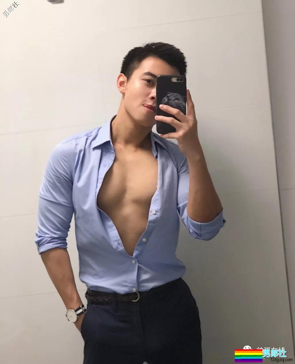 看点∣民航正装制服小奶狗鲜嫩萌帅,脫掉正装这么有料? - 51虹马 看点∣民航正装制服小奶狗鲜嫩萌帅,脫掉正装这么有料? - 51虹马