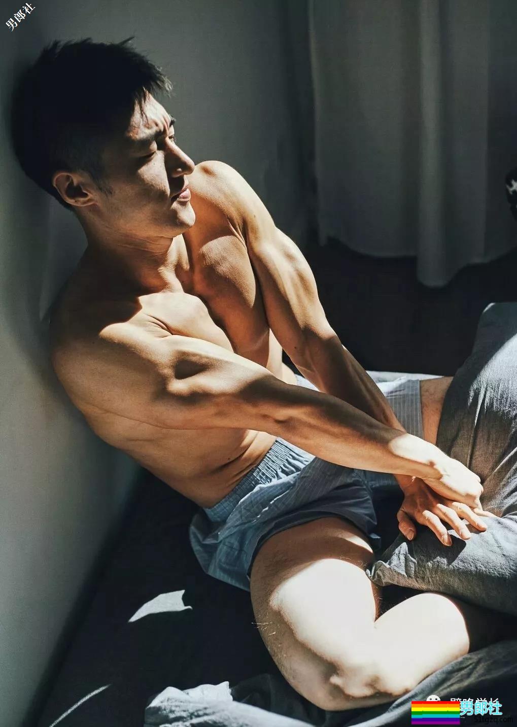 现在的直男太gay了！你怎么看？ - 51虹马