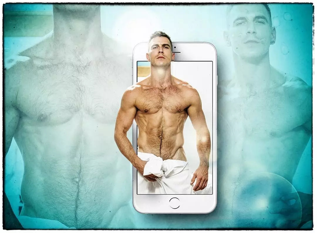 舔屏，你们一直要我交出的封面... - 51虹马